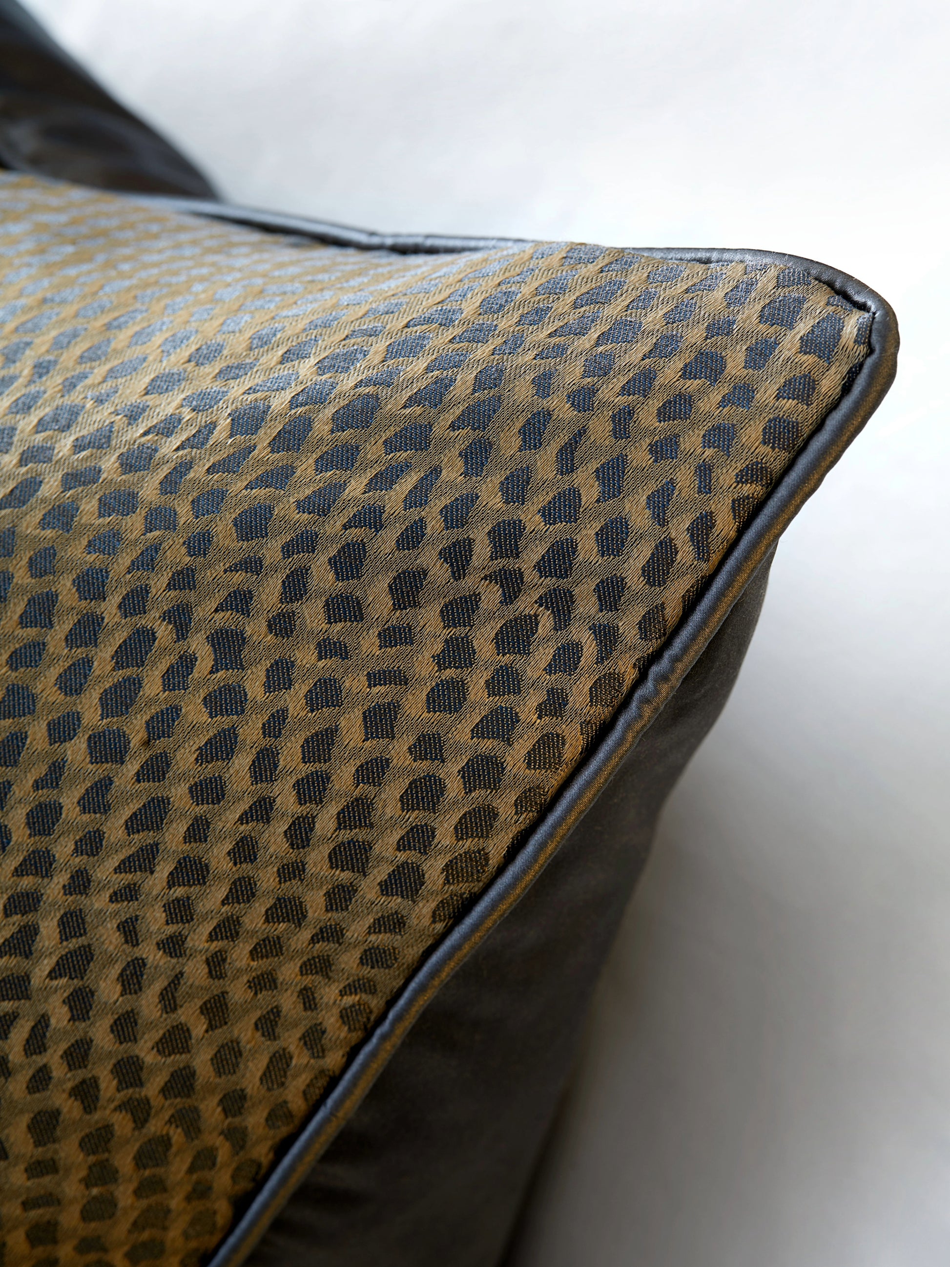 Ember Cushion
