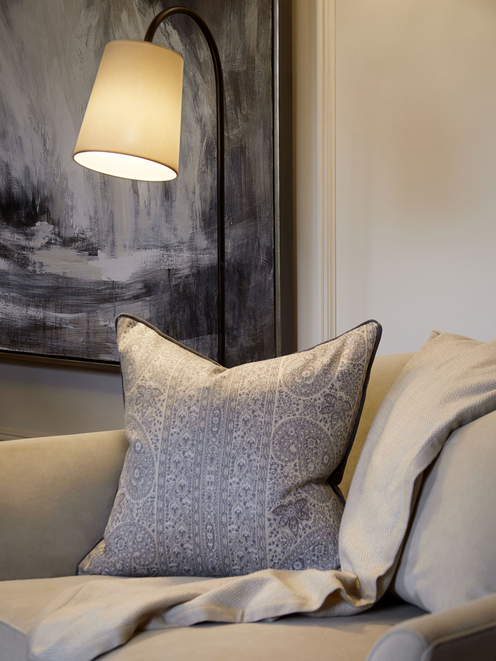 Heaton Cushion