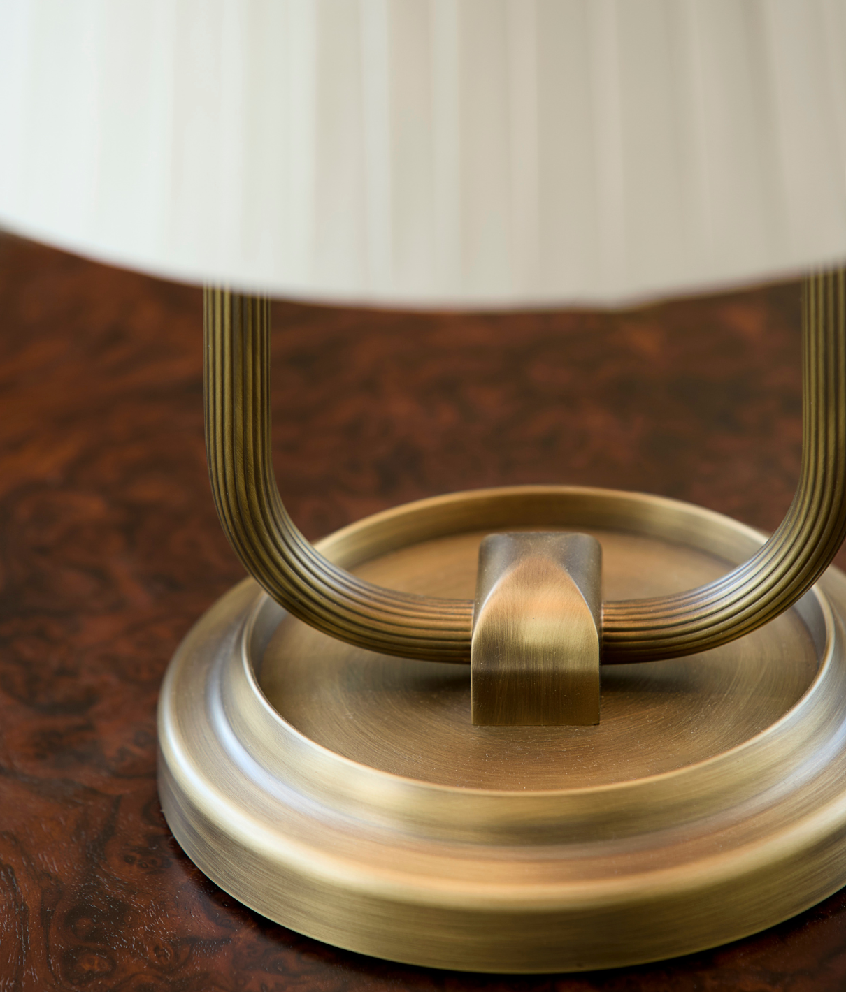 Elliot Table Lamp