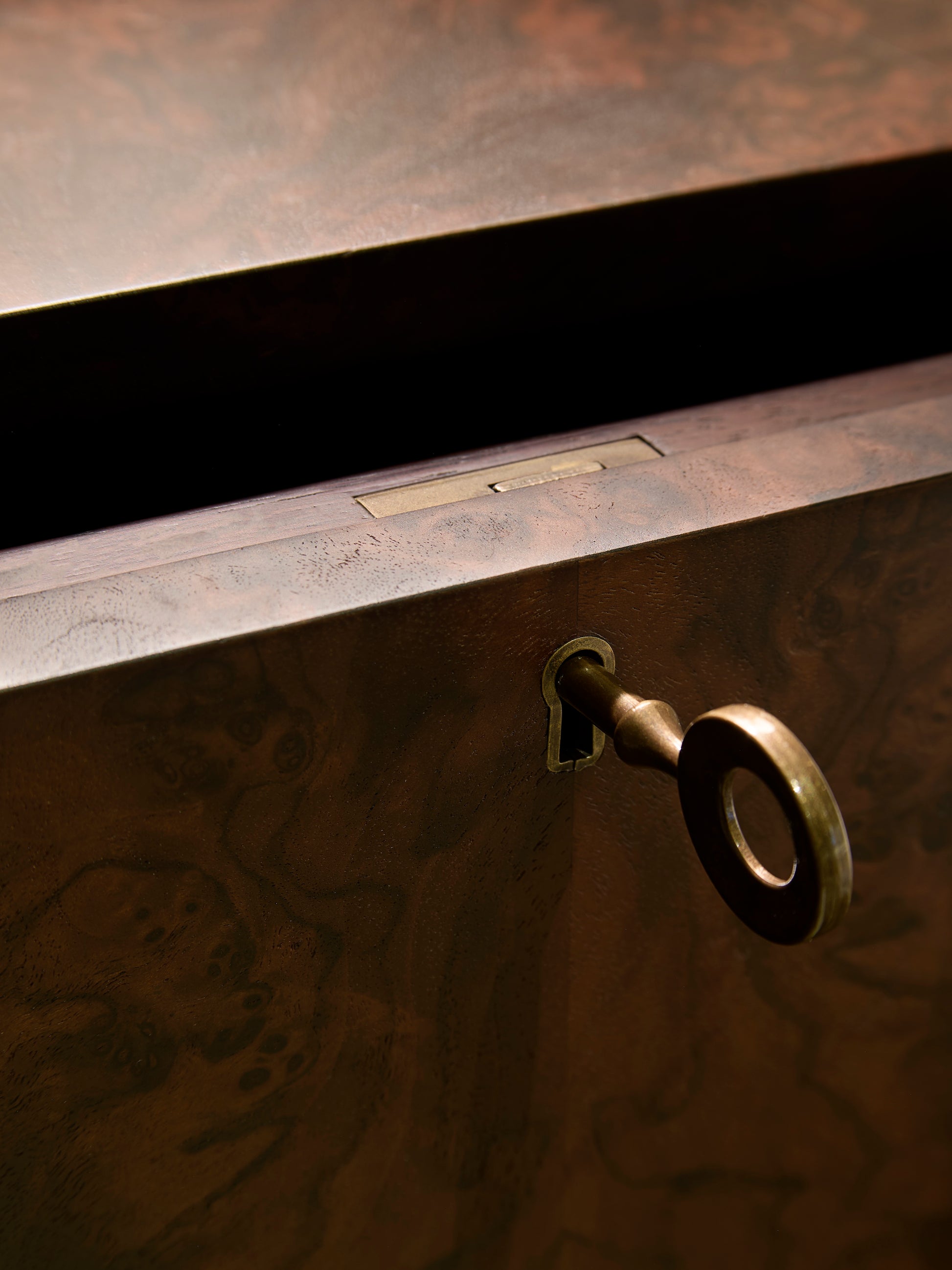 Grove Bedside