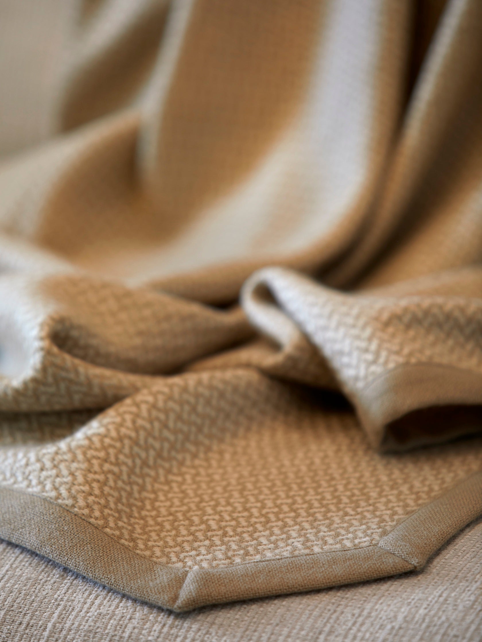 Althea Cashmere - Throw