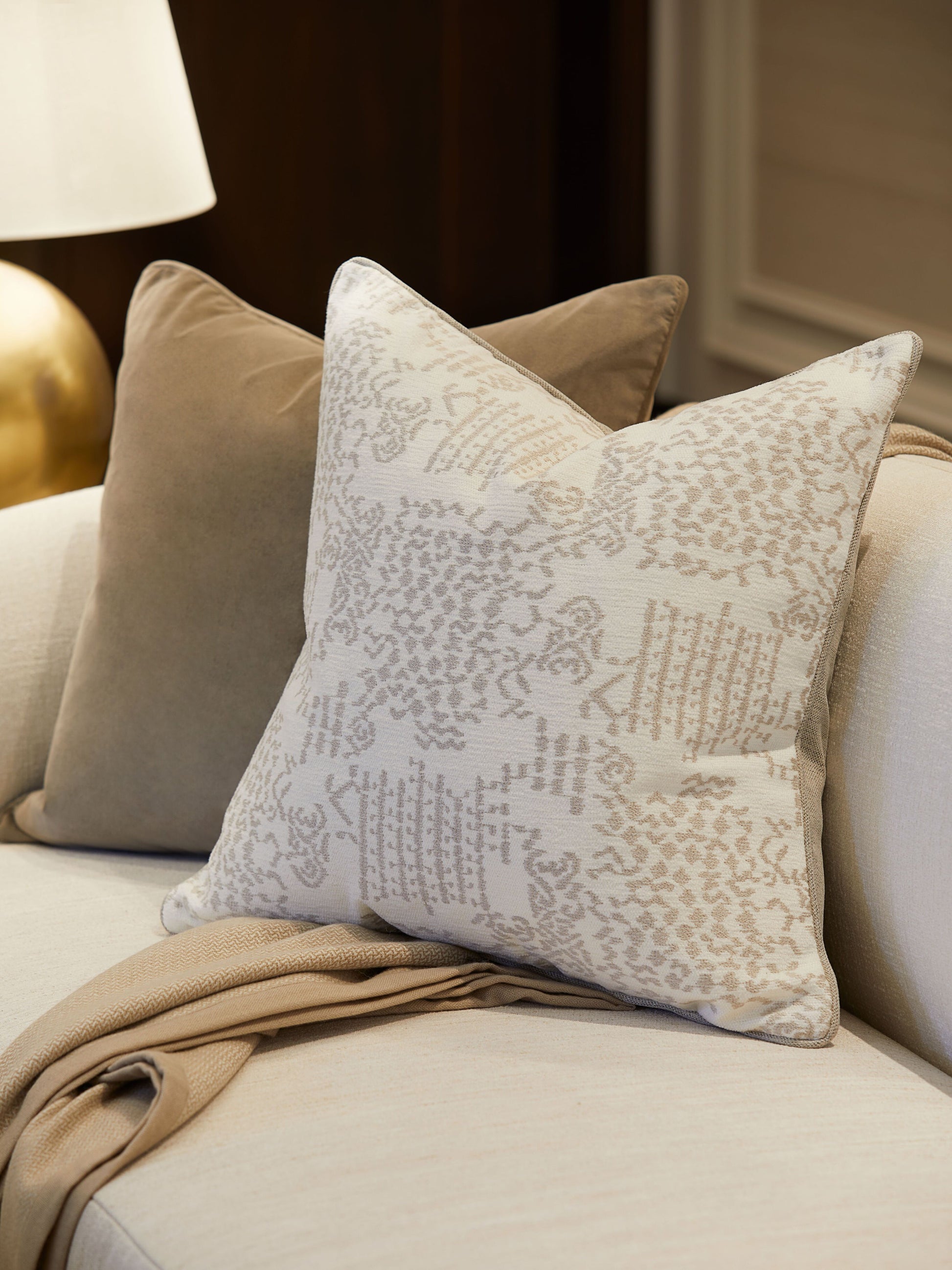 Maple Cushion