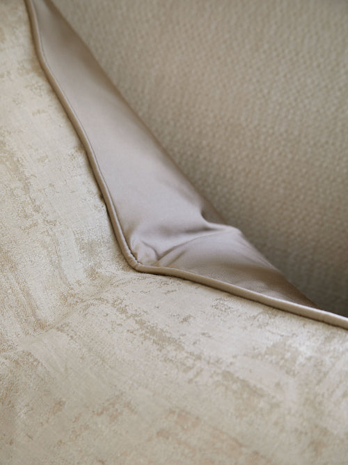 Arden Cushion