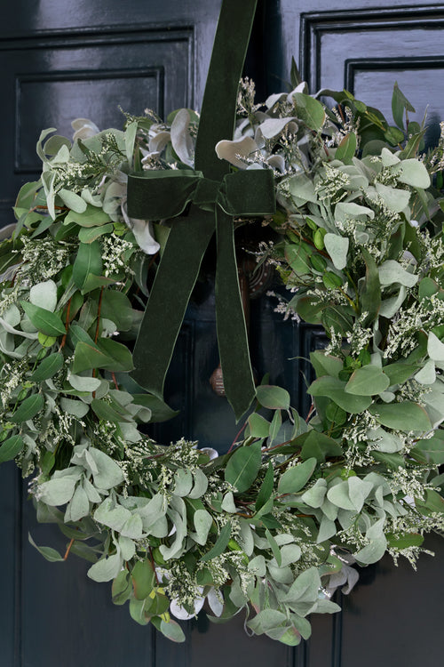 Winter Eucalyptus Wreath - Medium