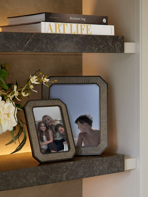 Elemental Photo Frame, Large - Bronze