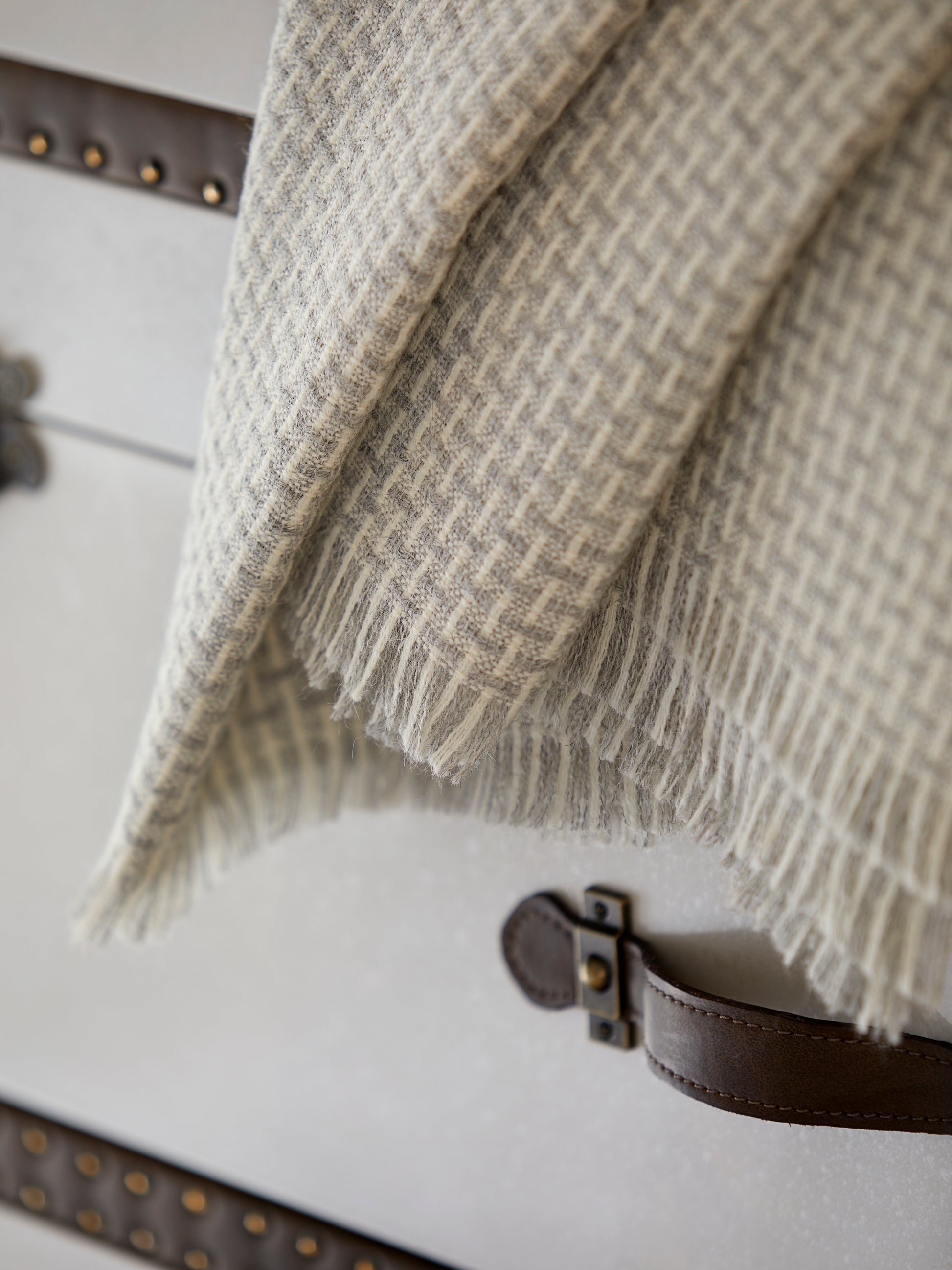 Reeve Alpaca Throw - Light Grey