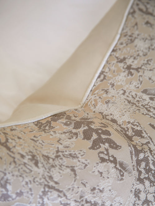 Melbury Cushion