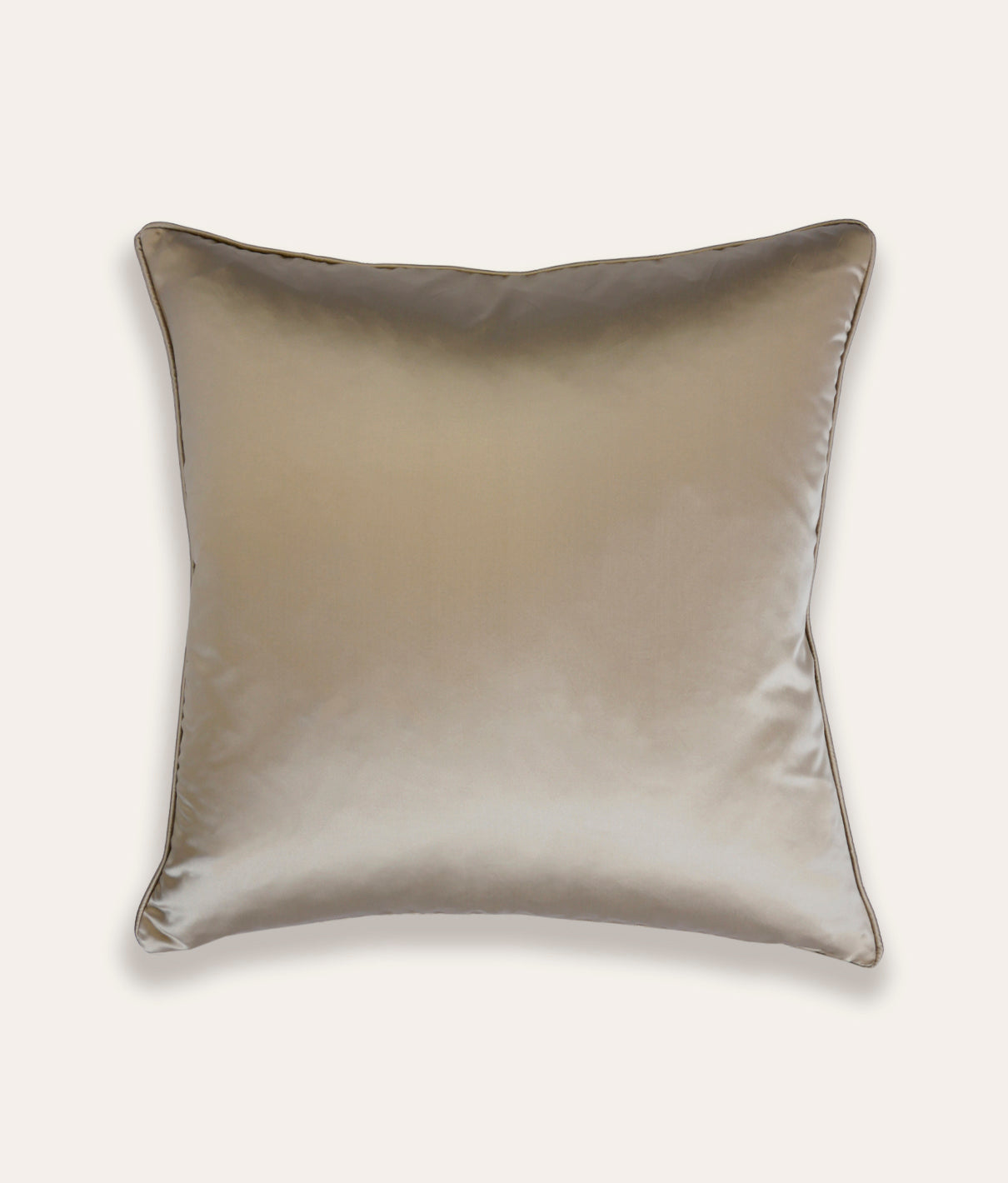 Pearl Cushion
